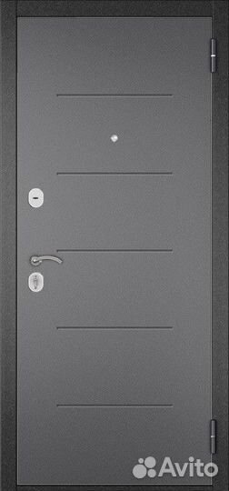 Дверь в квартиру