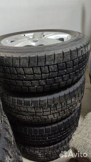 Dunlop Winter Maxx WM01 215/60 R16