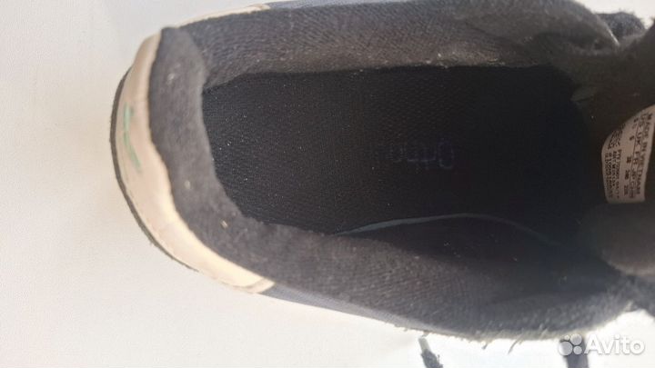 Кроссовки adidas