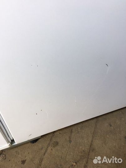 Мини-холодильник Daewoo electronics FR-091A