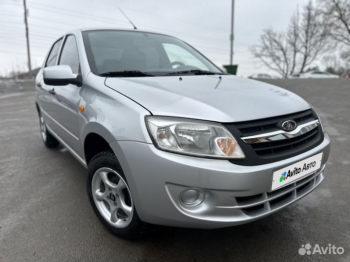 LADA Granta 1.6 МТ, 2013, 111 500 км