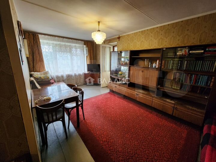 2-к. квартира, 43 м², 6/9 эт.