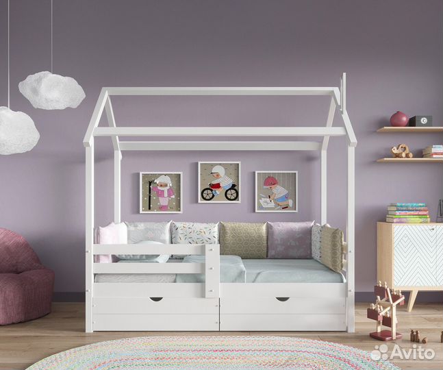 Детская кровать домик из березы