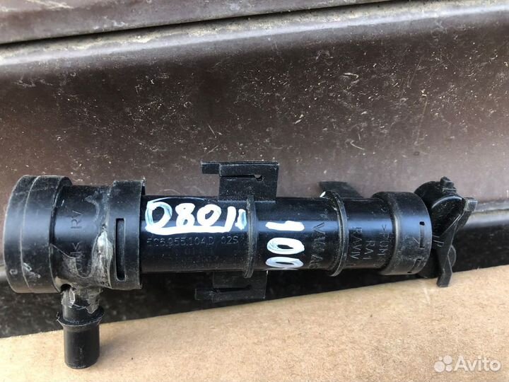 Volkswagen Jetta 15- Форсунка омывателя фары RH