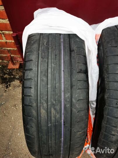 Nokian Tyres Hakka Black 235/55 R20
