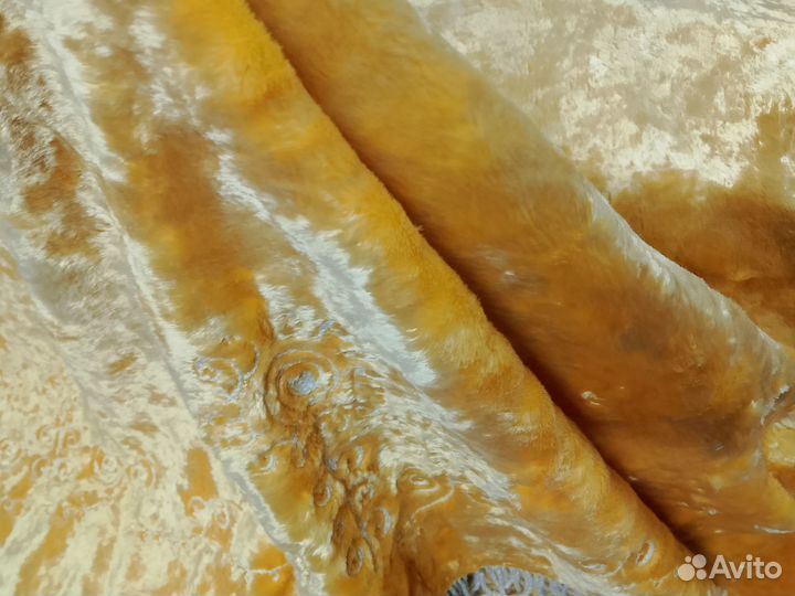 Скатерть СССР плюшевая желтого цвета