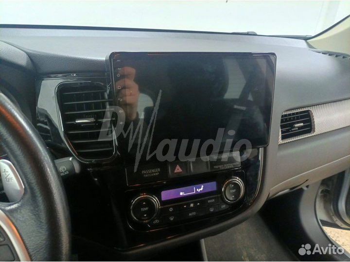 Mitsubishi Outlander магнитолла