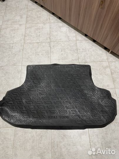 Коврик Подложка Карыто в багажник Suzuki SX 4