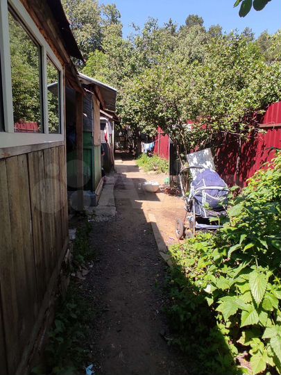 Дом 27 м² на участке 1 сот.