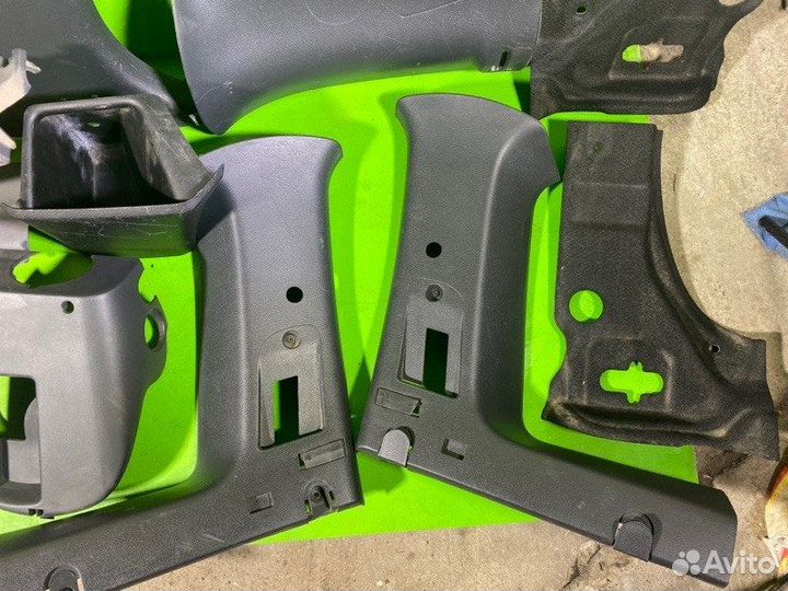 Пластик салона LADA Largus 5 мест К7мf410 2013