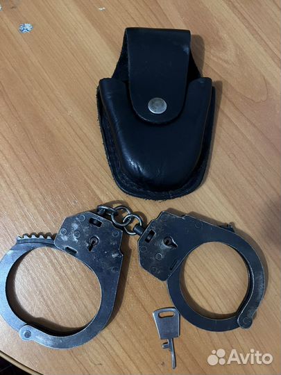 Наручники брс