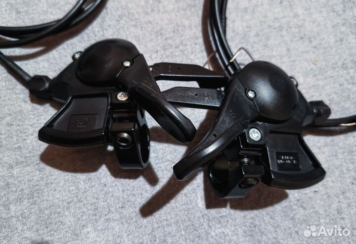 Мультитул, насос, манометр, смазка для цепи