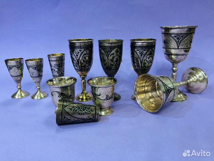 Серебрянные рюмки с чернением и позолотой 8-11см