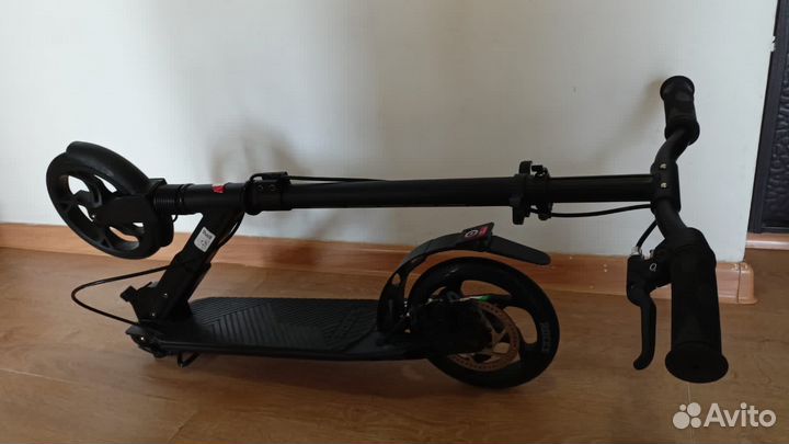 Самокат roces 200
