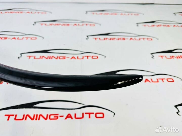 Спойлер на багажник Lexus IS250 F8897