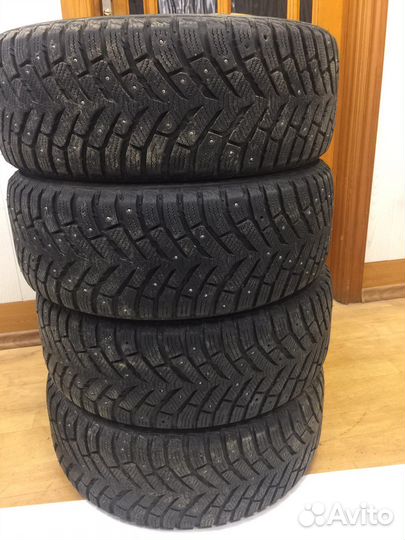 Toyo Observe Ice-Freezer 205/55 R16