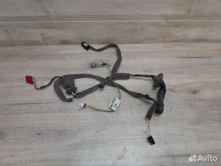 Проводка передней правой двери Renault Symbol I ре