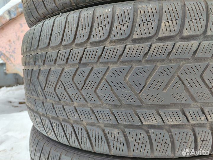 Pirelli Scorpion Winter 275/45 R21 110V