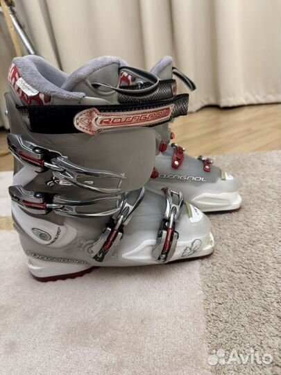 Горнолыжные ботинки женские 25