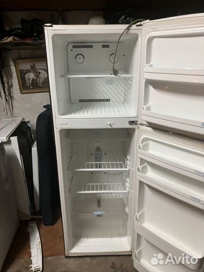 Продам холодильник Lg