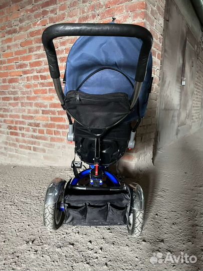 Трехколесный велосипед