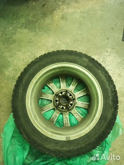 R16 Nokian Tyres Nordman 7 205/65, PCD 5x108 DIA 63.3