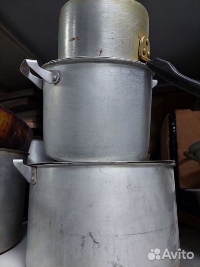 Кастрюля алюминиевая