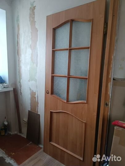 Дверь межкомнатная со стеклом