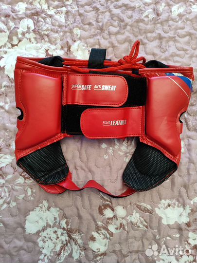 Боксерский шлем