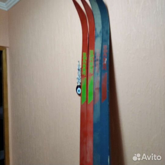 Беговые лыжи