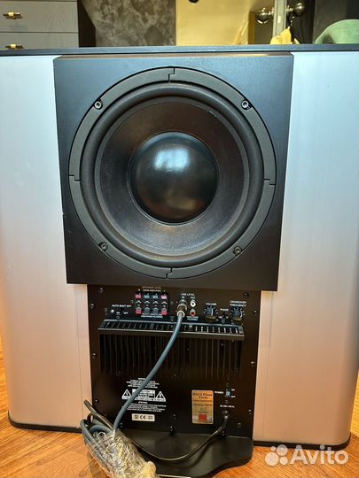 Сабвуфер dali piano forte