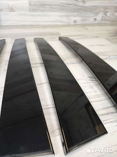 Накладки стоек W211