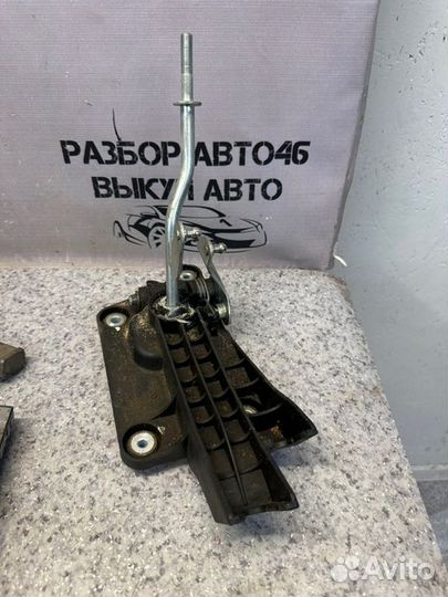 Кулиса МКПП Mazda 3 BK