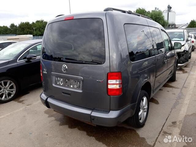 В разборе Volkswagen Caddy 2013 год