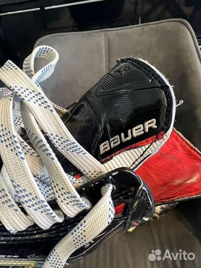 Коньки хоккейные бауер