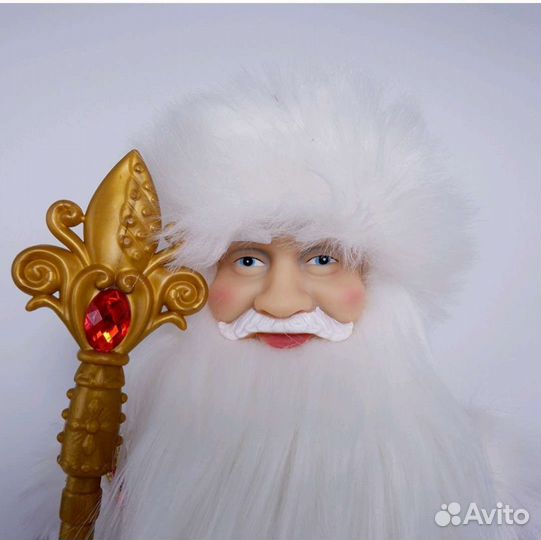 Дед мороз и снегурочка под елку