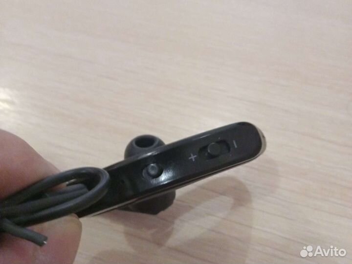 Bluetooth гарнитура