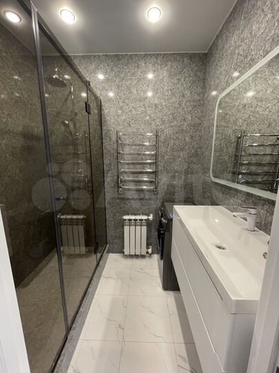 2-к. квартира, 68 м², 4/16 эт.