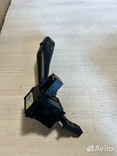 Переключатель дворников Volkswagen Golf 5 BSE