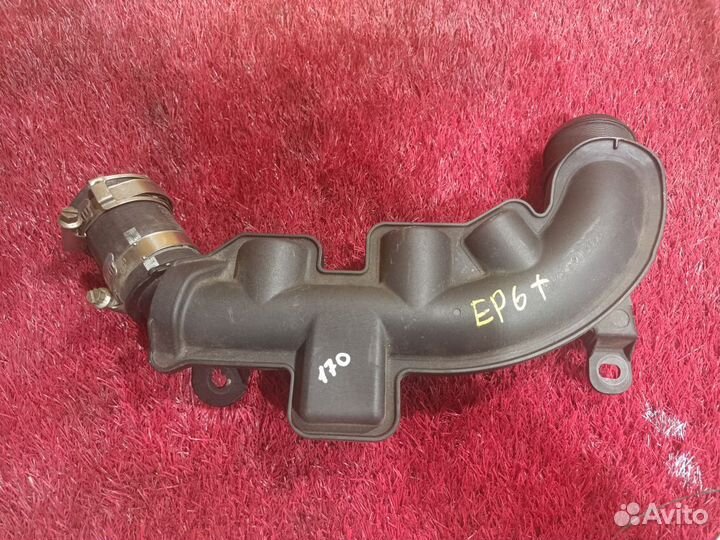 Патрубок интеркулера Peugeot 308 ep6cdt