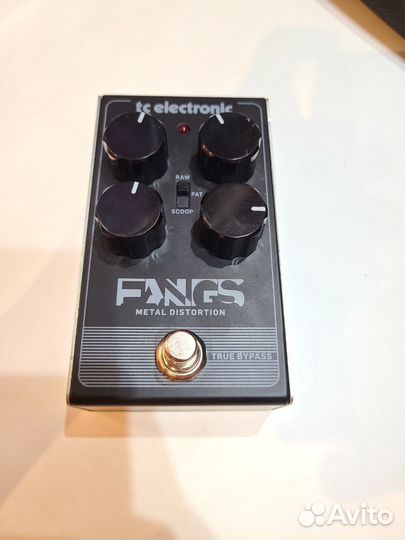 Гитарная педаль TC electronic Fangs