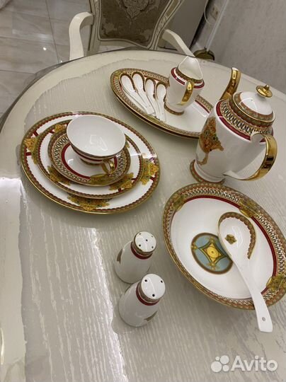 Набор столовой посуды