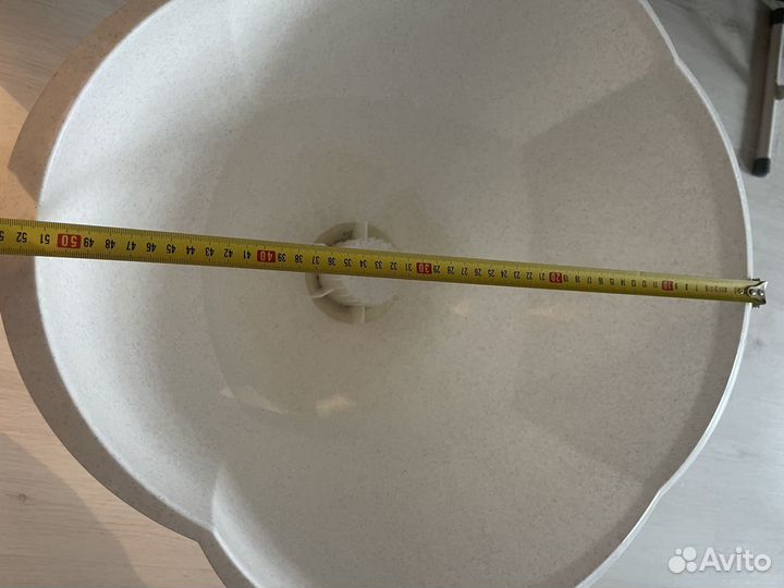 Большой горшок для цветов