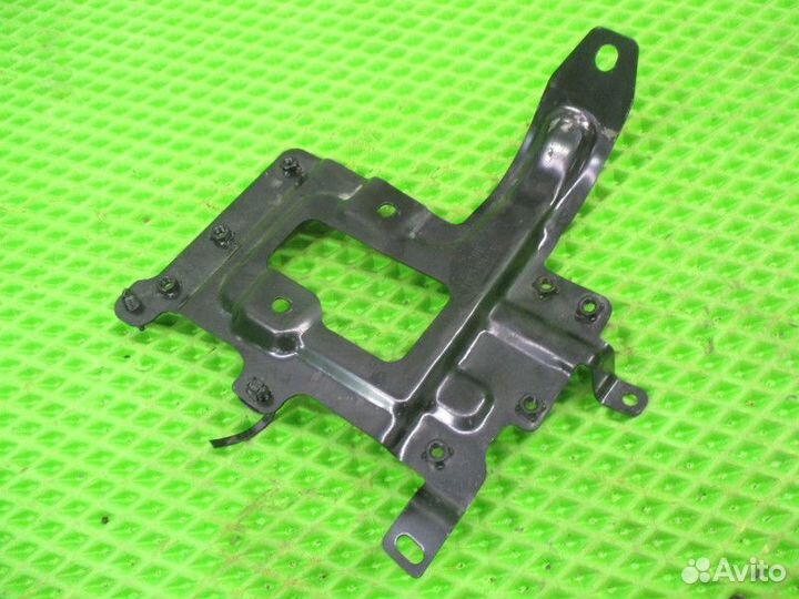 Кронштейн блока управления двигателем Chery Tiggo 7 Pro Max 1 T1E