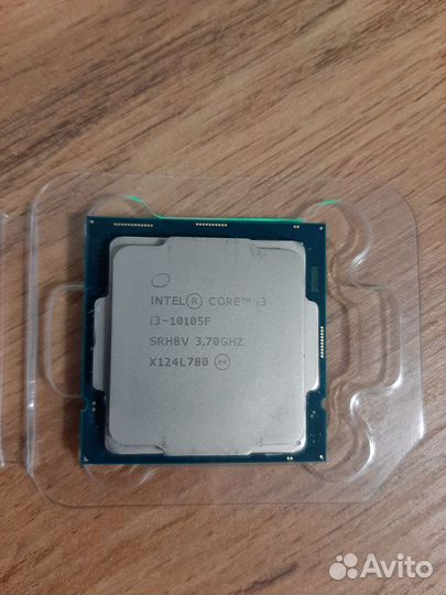 Процессор i3 10105f