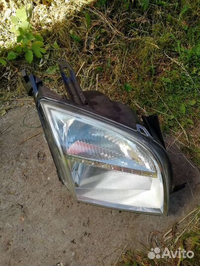 Фара форд фьюжн дорестайлинг правая