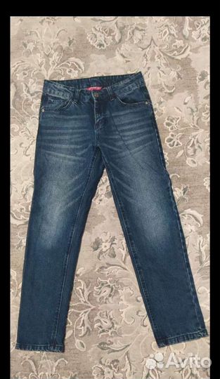 Джинсы