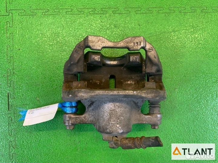 Суппорт задний правый honda stream