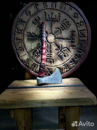 Топор кованый ручной работы