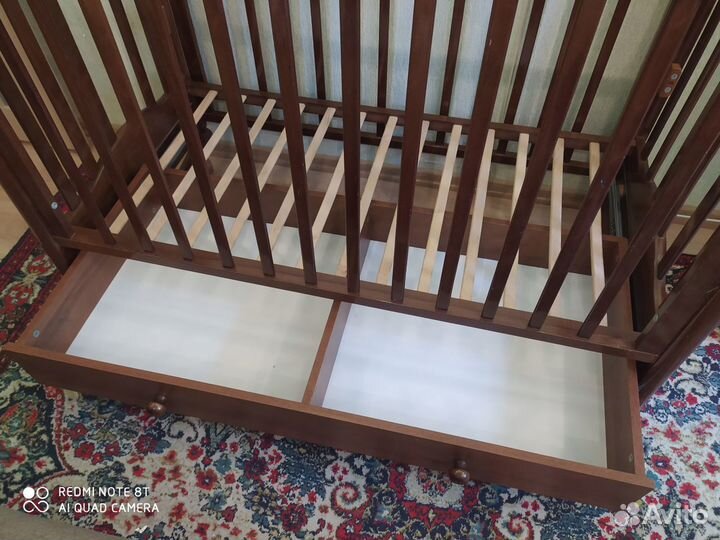 Детская кроватка